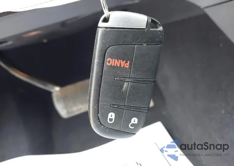 2020 Jeep Grand Cherokee Laredo E 4X4 из США, поврежденный, VIN 1C4RJFAG8LC372093